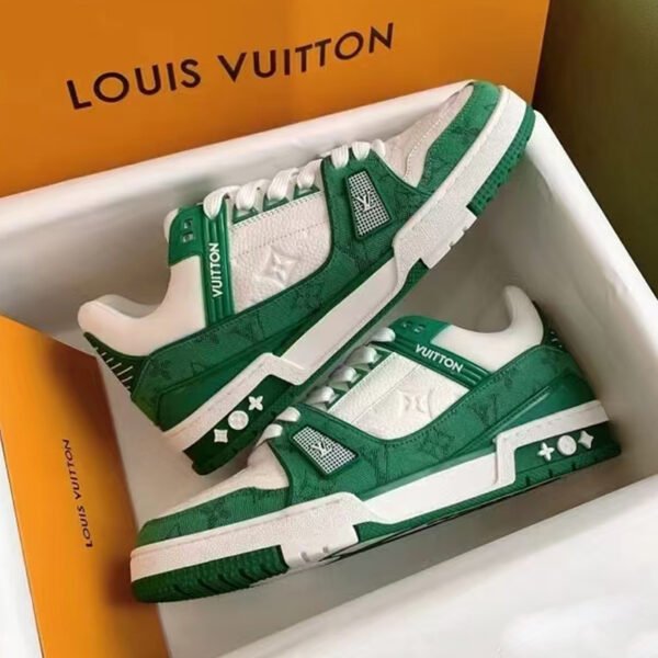XA00104 Louis Vuitton Shoes LV Trainer Sneakers