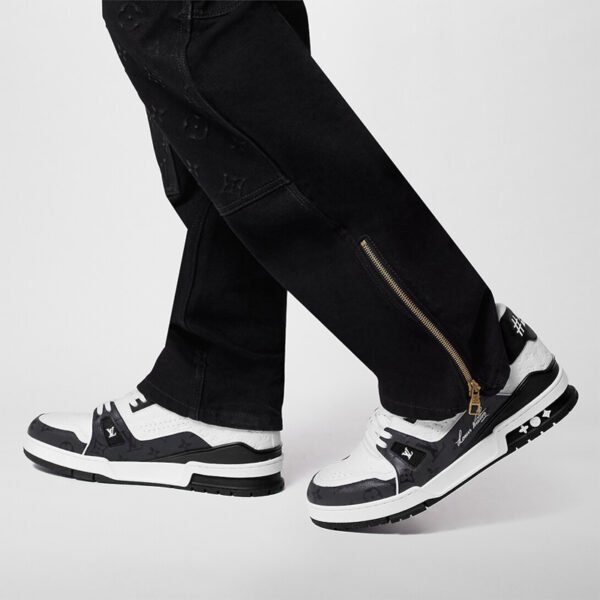 XA00302 Louis Vuitton Shoes LV Trainer Sneakers
