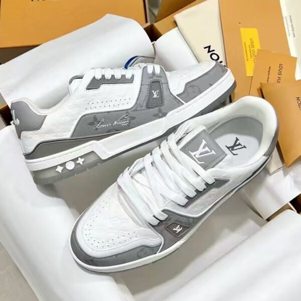 XA00305 Louis Vuitton Shoes LV Trainer Sneakers