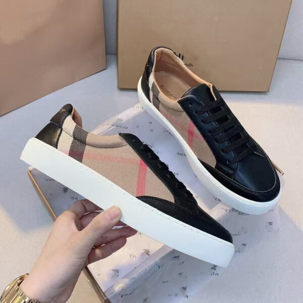XG001-001-010-02 XG00101 Burberry Shoes House Check Sneakers