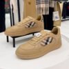 XG003-002-010-02 XG00302 Burberry Shoes Vintage Check Terrace Sneakers