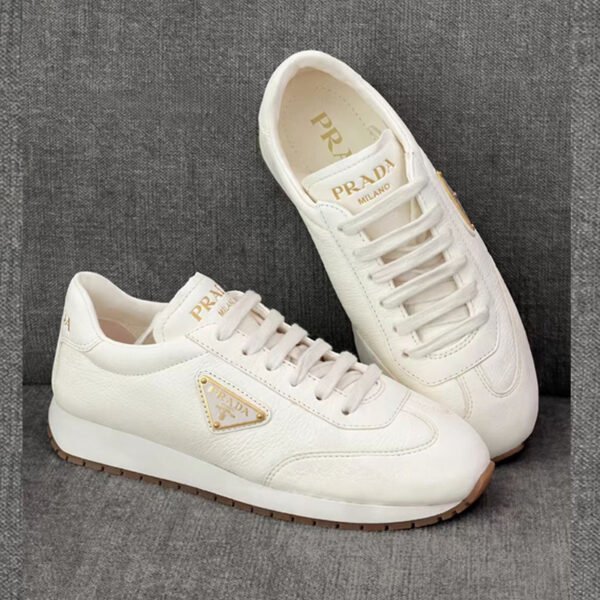 XJ002-004-010-02 XJ00204 Prada Shoes Rank Suede Sneakers